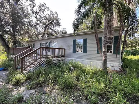 5301 Royal Oak Dr, Tampa, FL 33610