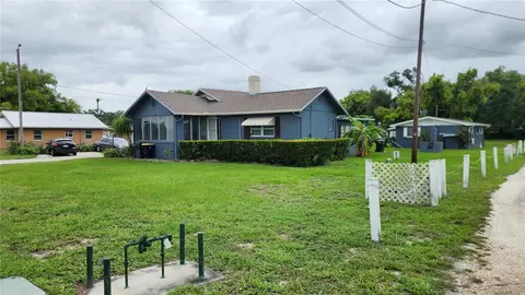 1310 N Combee Rd, Lakeland, FL 33801
