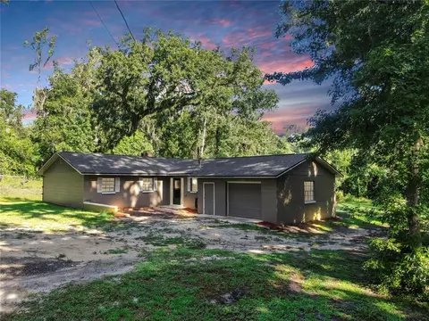 32753 Hideaway Ln, Dade City, FL 33525