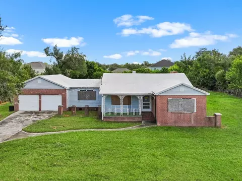 1501 12th St NE, Ruskin, FL 33570