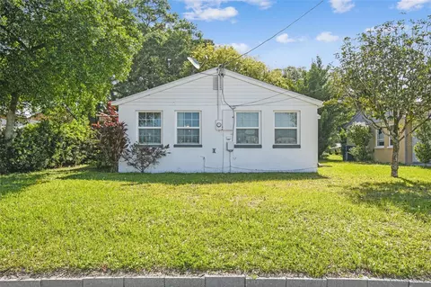 227 Mckean St, Auburndale, FL 33823