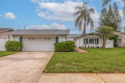 4625 Bay Crest Dr, Tampa, FL 33615
