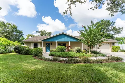 1510 Loretta Ct, Brandon, FL 33511