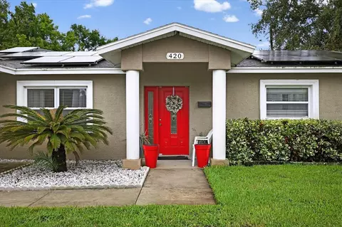420 Lewis Blvd SE, Saint Petersburg, FL 33705