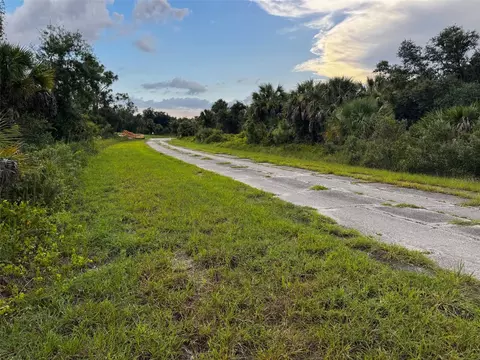 0 Hamburg Dr, North Port, FL 34288
