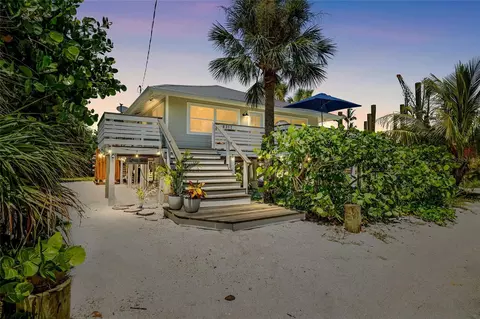 8312 Grand Ave, Placida, FL 33946