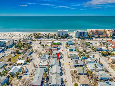 113 147th Ave E, Madeira Beach, FL 33708