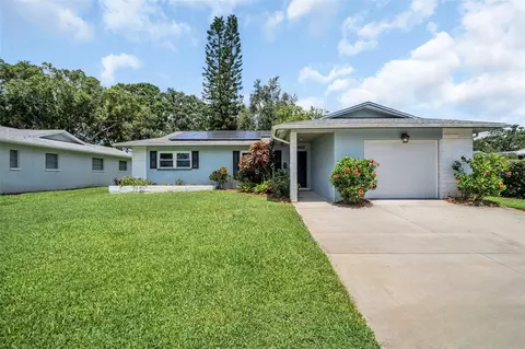 113 Stafford Dr, Palm Harbor, FL 34684