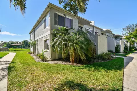 4125 Dolphin Dr, Tampa, FL 33617