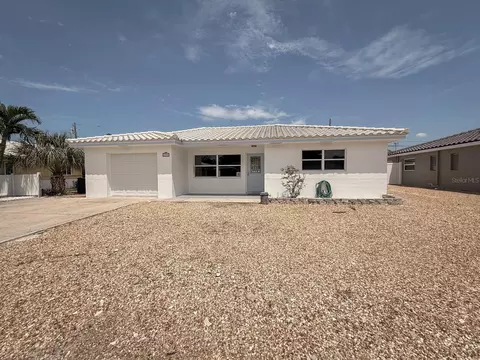 209 45th Ave, Saint Pete Beach, FL 33706
