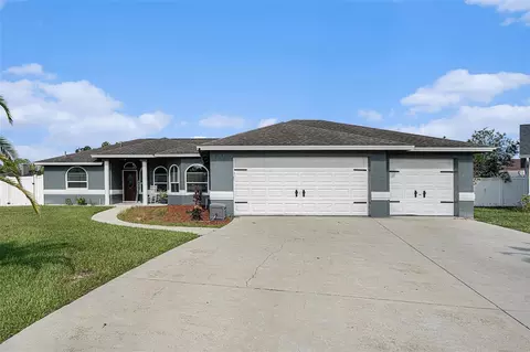 1643 Lynsfield Ct, Lutz, FL 33549