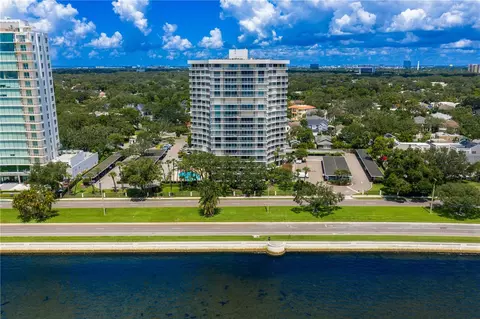 2611 Bayshore Blvd #302, Tampa, FL 33629