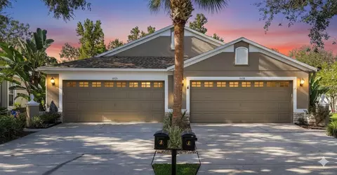 15733 Phoebepark Ave, Lithia, FL 33547