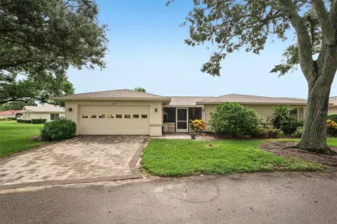 2315 Lancaster Dr, Sun City Center, FL 33573