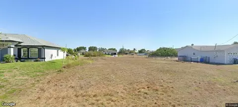 922 NW 13th Ter, Cape Coral, FL 33993