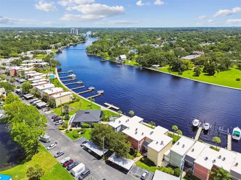 2424 W Tampa Bay Blvd #D206, Tampa, FL 33607