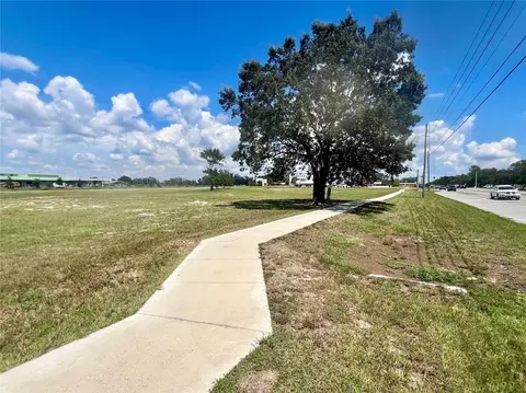 Spring Hill Drive, Spring Hill, FL 34606 photo 4