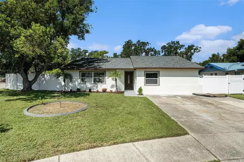 3707 Coppertree Cir, Brandon, FL 33511