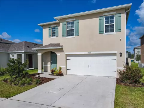 1800 Post Oak Dr, Davenport, FL 33837
