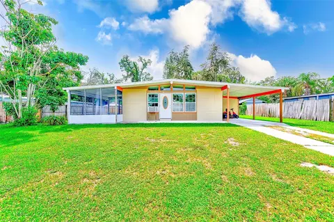 1122 Dogwood Ave, Tampa, FL 33613