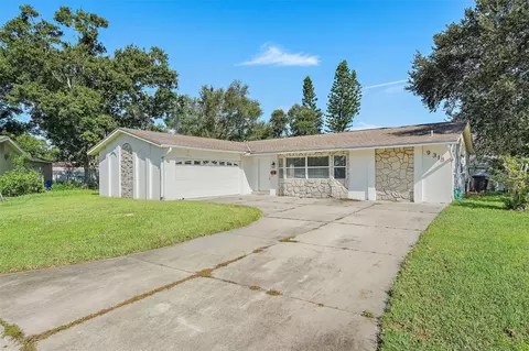 9318 1st St N, Saint Petersburg, FL 33702