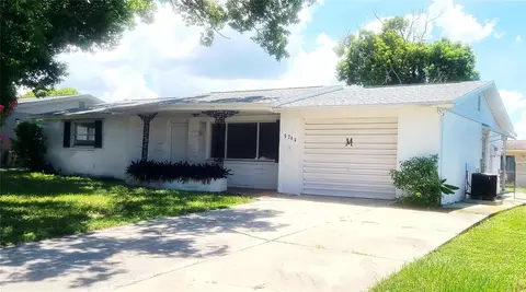 5706 Mockingbird Dr, New Port Richey, FL 34652