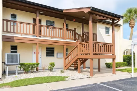 5154 Turquoise Ln #207, New Port Richey, FL 34652