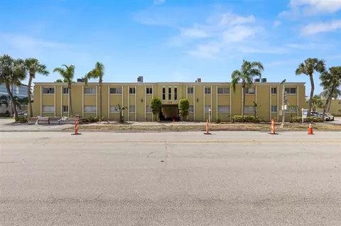 3206 W Azeele St #107, Tampa, FL 33609