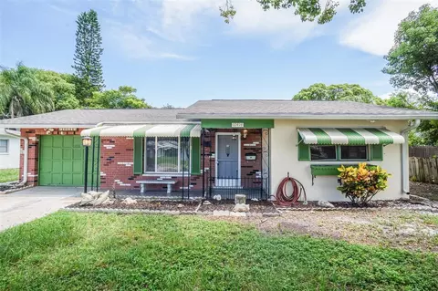 10414 Azalea Dr, Port Richey, FL 34668