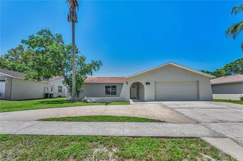11121 Peppertree Ln, Port Richey, FL 34668