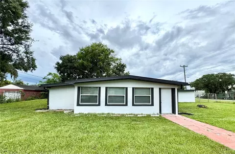 738 Strain Blvd, Lakeland, FL 33815
