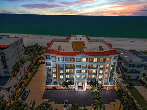 12200 1st St W #101, Treasure Island, FL 33706