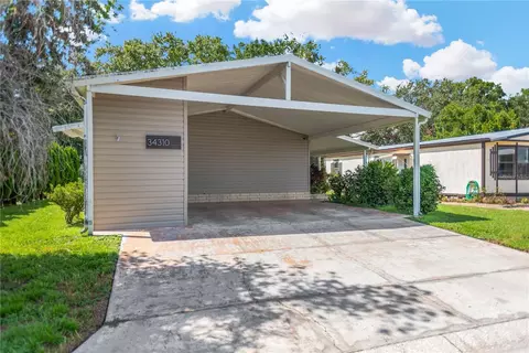 34310 Lodge Dr, Wesley Chapel, FL 33543