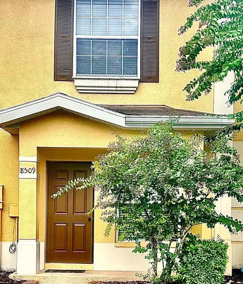 8509 Gablebend Way, Tampa, FL 33647