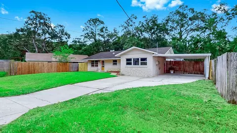 9210 Maynard Ave, New Port Richey, FL 34654