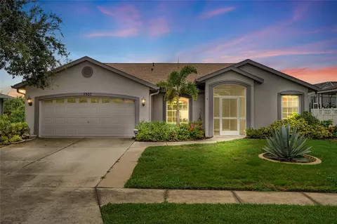5907 60th Pl E, Palmetto, FL 34221