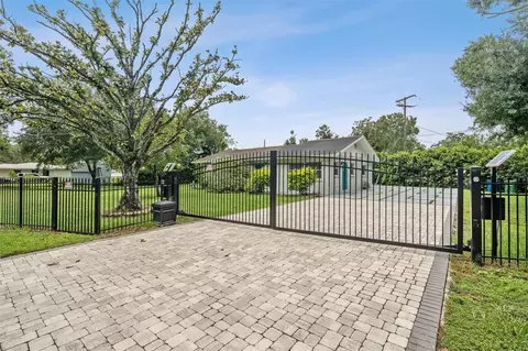 1301 Alicia Ave, Tampa, FL 33604