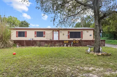 8402 Weeping Willow St, Brooksville, FL 34613