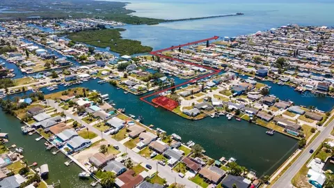 6418 Kathleen Dr, Hudson, FL 34667