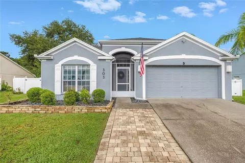 303 Lakeway Ln, Apollo Beach, FL 33572