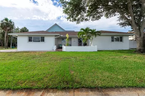 8504 42nd Ave N, Saint Petersburg, FL 33709