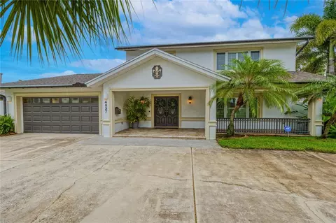 4937 Dover St NE, Saint Petersburg, FL 33703
