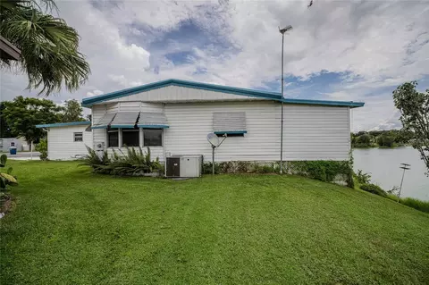 2055 S Floral Ave #306, Bartow, FL 33830