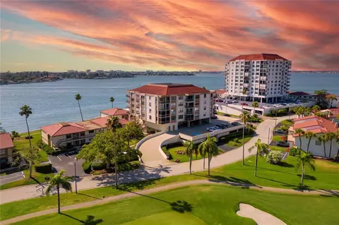 6279 Sun Blvd #602, Saint Petersburg, FL 33715