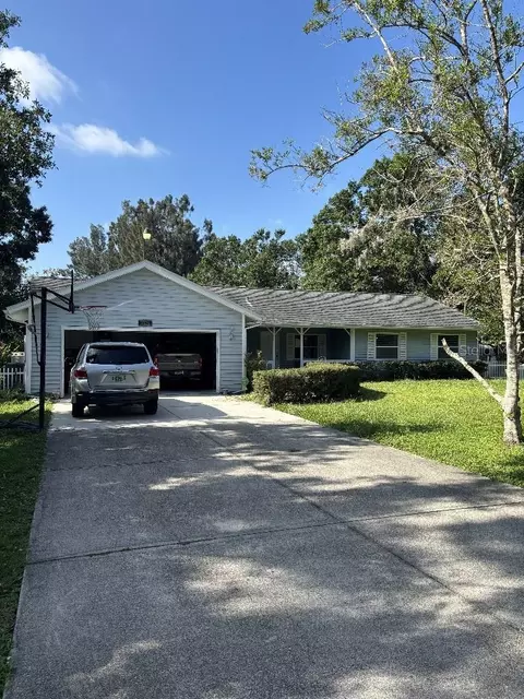 3326 49th St, Sarasota, FL 34235
