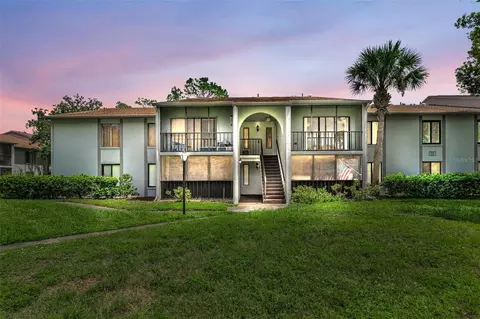 2687 Pine Ridge Way S #F2, Palm Harbor, FL 34684