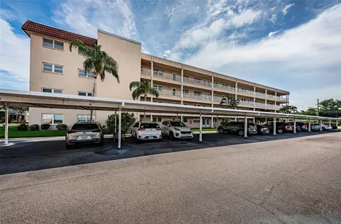 9950 62nd Ter N #209, Saint Petersburg, FL 33708