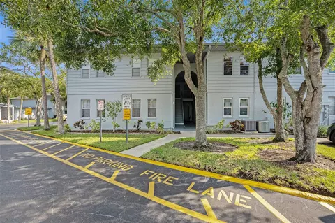 10800 Us Highway 19 N #230, Pinellas Park, FL 33782
