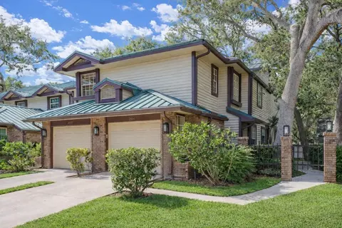 2692 Walnut Dr #1004, Palm Harbor, FL 34683