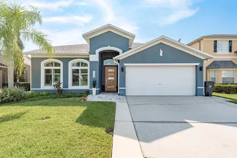 1640 Gray Bark Dr, Oldsmar, FL 34677